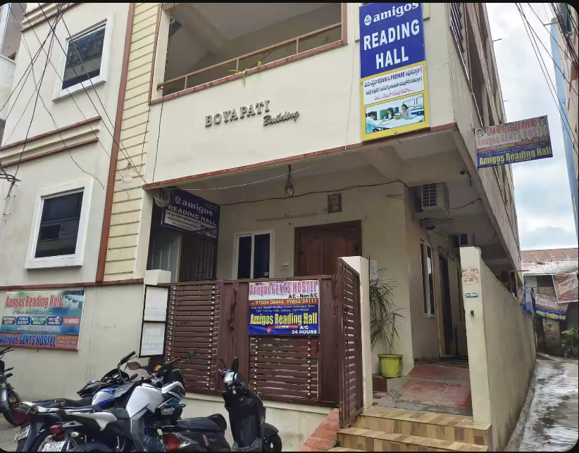 Front entrance of Amigos Gents Hostel in Boyapati Building, Labbipet, Vijayawada